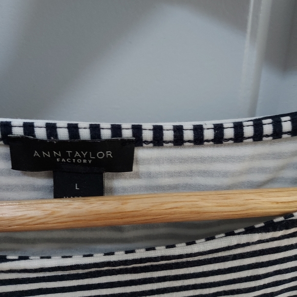 Ann Taylor Factory Size L Tulip Sleeved Blue and White Striped Shirt - Picture 3 of 3